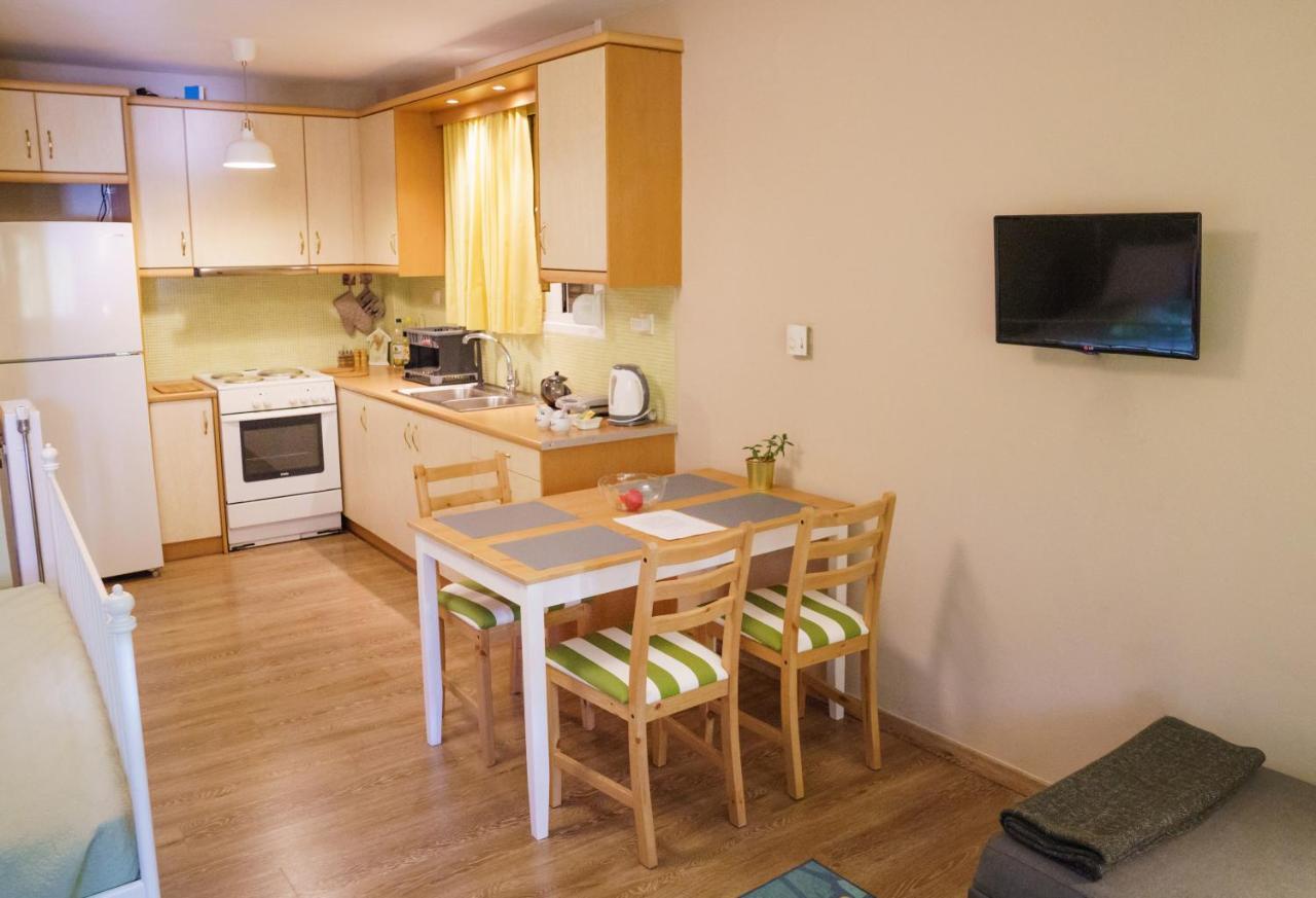 Yiannis Apartments 1 约阿尼纳 外观 照片