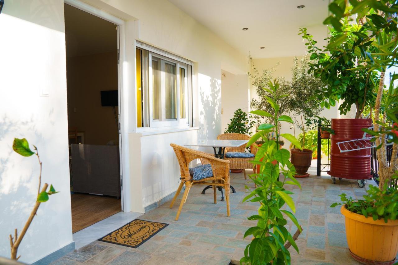 Yiannis Apartments 1 约阿尼纳 外观 照片